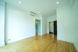 Landbay Condominium (D16), Condominium #613033791